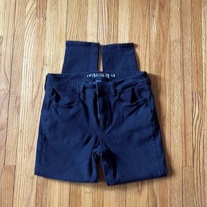 High rise black jegging size 8 short